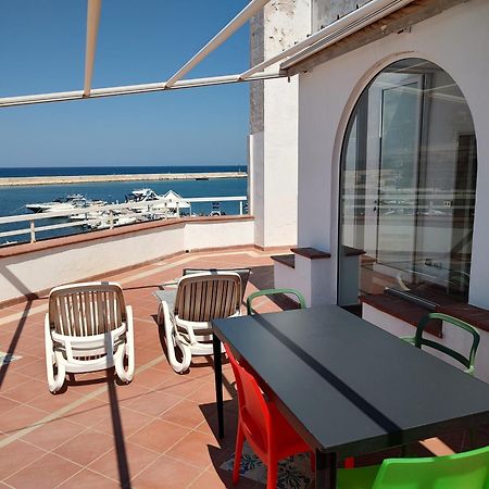 Fronte Del Mare - Seafront Terrace Villa Виланова ди Остуни Екстериор снимка