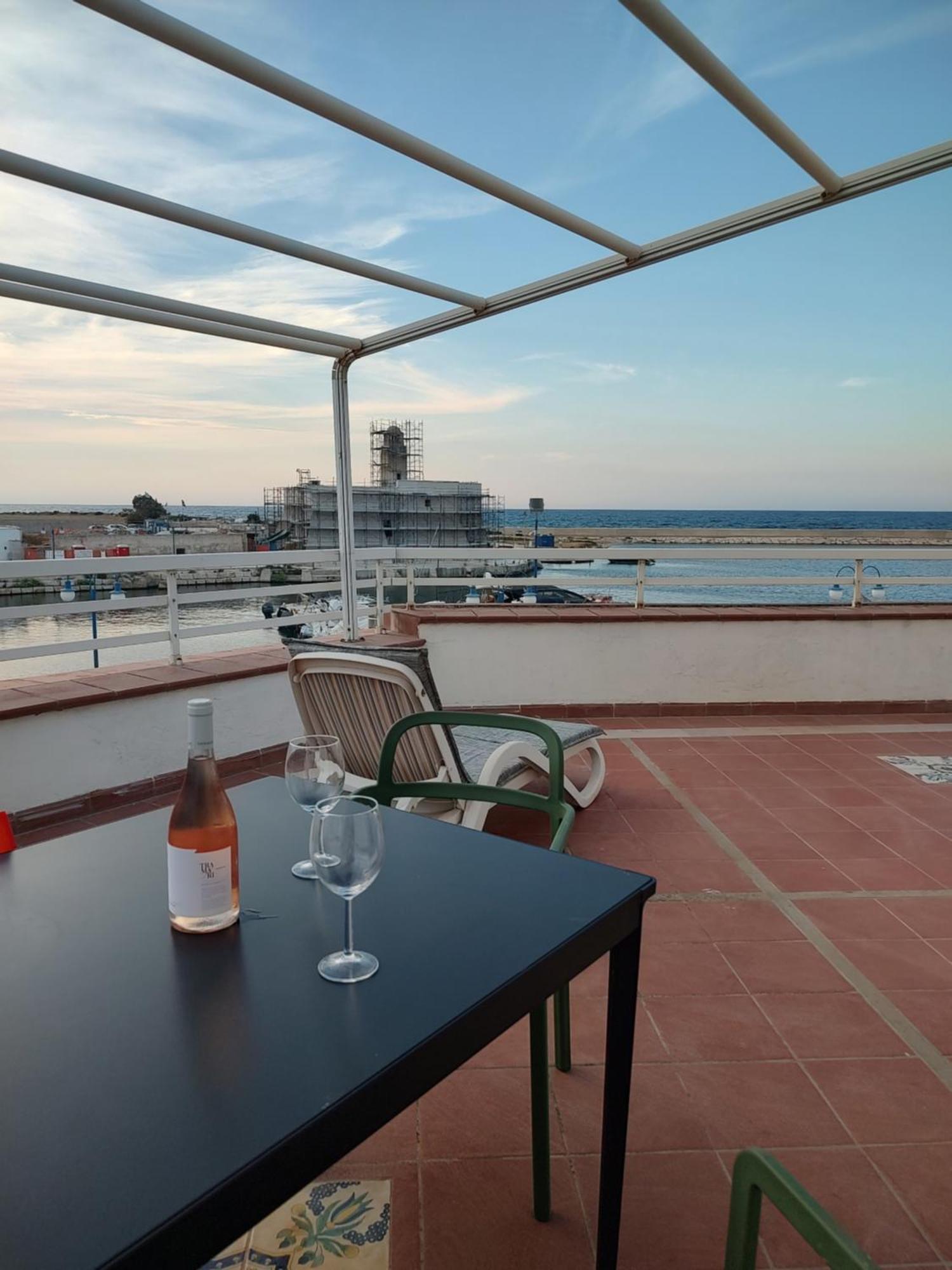 Fronte Del Mare - Seafront Terrace Villa Виланова ди Остуни Екстериор снимка